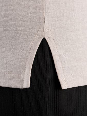 Женская блузка "Женский каприз-3" / бежевый