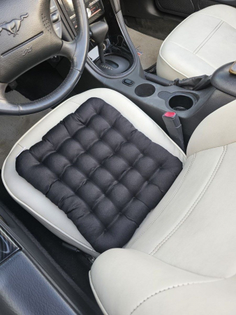 Подушка автомобильная на сиденье "АВТО-БИО" 40x40 / черная