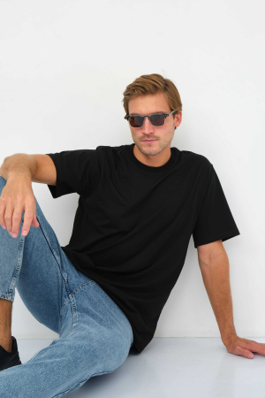 Мужская футболка 1814/3 / Черный