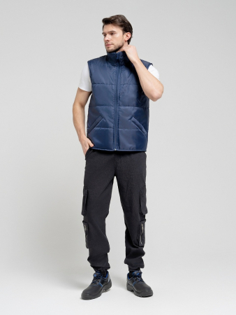 Жилет утепленный на молнии / 3.9.4.49 В ассортименте