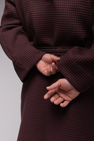 Мужской вафельный халат PandaHug Orlando с капюшоном / шоколадный