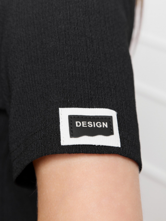 Женская футболка Рената-4 / чёрный