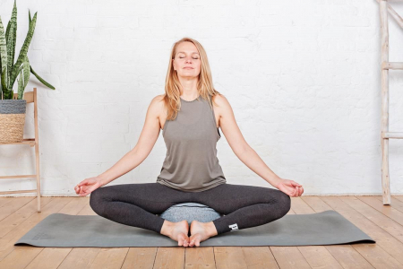 Болстер для йоги круглый "релакс" / бордо