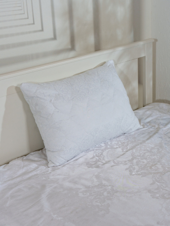 Подушка "Силиконизированное волокно" ажурный полиэстер