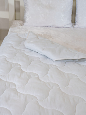 Одеяло облегченное "Лебяжий пух" тик п/э