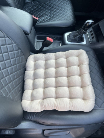 Подушка автомобильная на сиденье "АВТО-БИО" 40x40 / бежевая