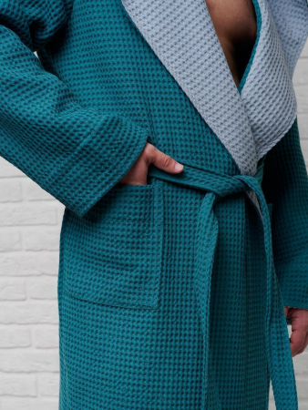 Мужской вафельный халат с капюшоном двухцветный / малахит