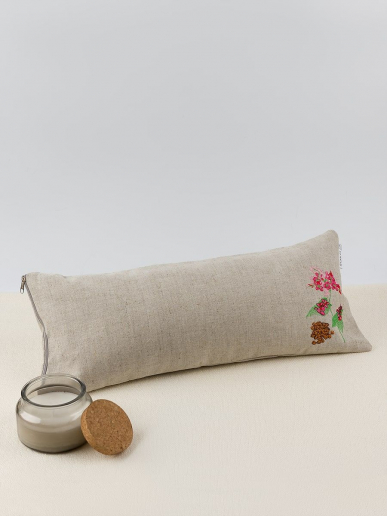 Подушка-валик "Сила природы" с лузгой гречихи