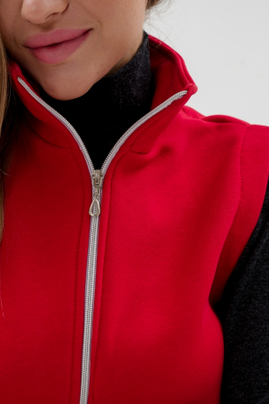 Жилет женский из футера / Красный макси