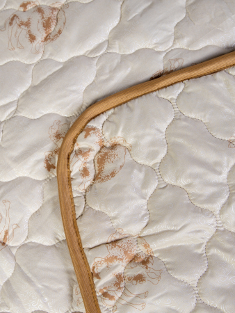 Одеяло стёганое поплекс верблюжья шерсть 300 гр/м2