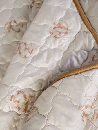 Одеяло стёганое поплекс верблюжья шерсть 300 гр/м2