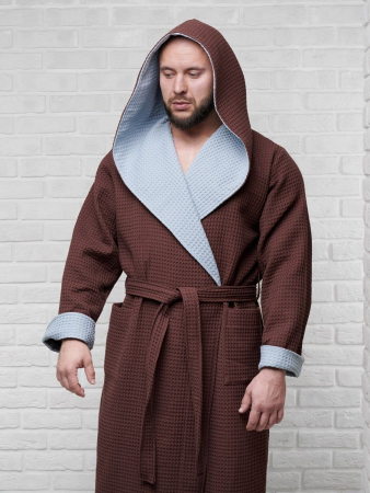 Мужской вафельный халат с капюшоном двухцветный / темный шоколад