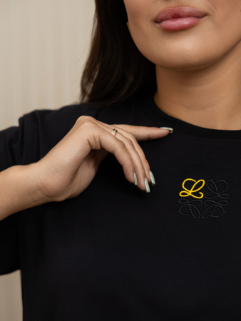 Женская футболка мод.2058/1 / Черный