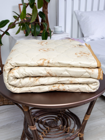 Одеяло стёганое поплекс верблюжья шерсть 300 гр/м2