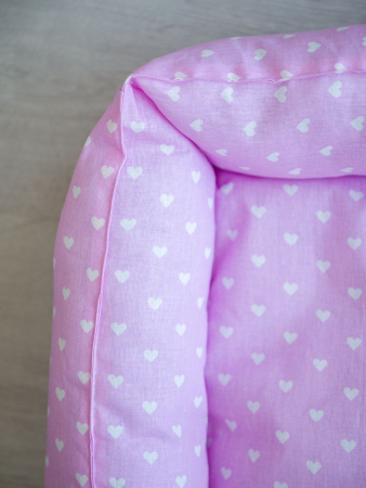 Лежак для кошек и собак / сердечки