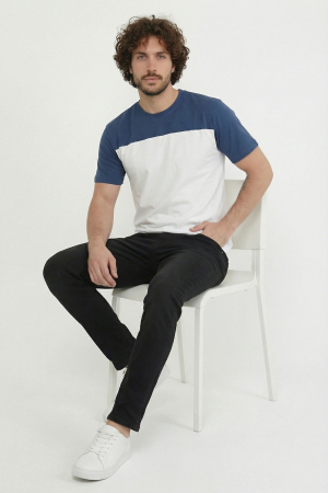 Мужская футболка 14482 / белый+джинс