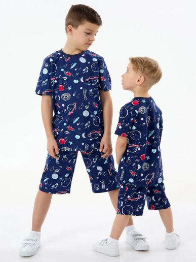 Детская пижама с шортами "Сорванец" / Космос на синем