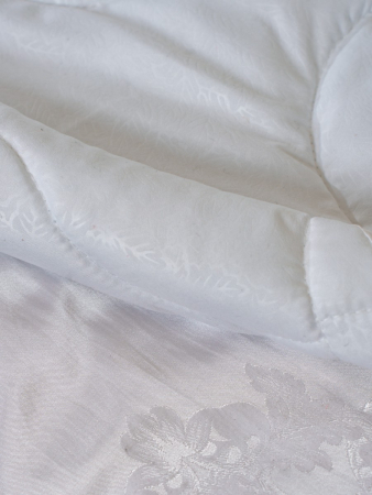 Одеяло облегченное "Лебяжий пух" микрофибра