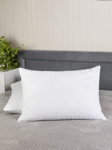 Подушка стеганая "Очарование" / белая