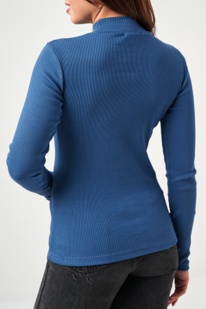 Женская водолазка 52713 / деним