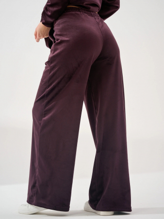 Женский костюм "Бархат" 2406-В / Бордовый