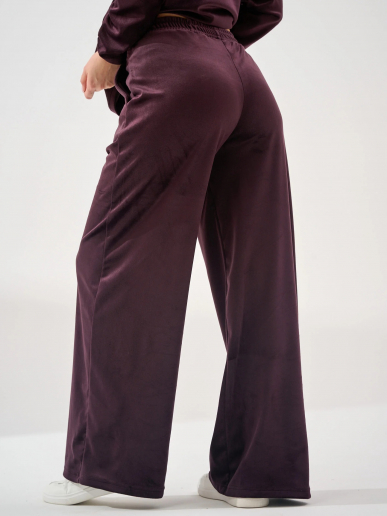 Женский костюм "Бархат" 2406-В / Бордовый