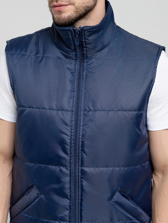 Жилет утепленный на молнии / 3.9.4.49 В ассортименте