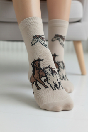 Женские носки стандарт Лошадки (набор 3 пары) / белый, бежевый
