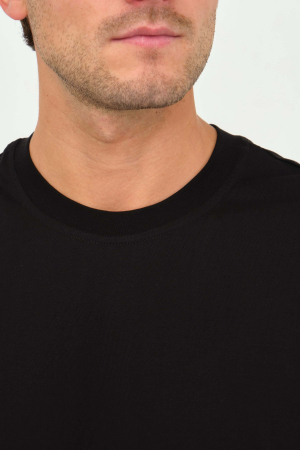 Мужская футболка 1814/3 / Черный