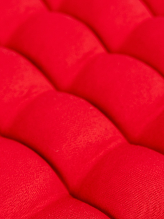 Подушка в автомобиль с гречневой лузгой арт. APG25 / Красный