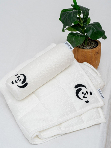 Подушка-валик с эффектом памяти PandaHug help Вaby 0+