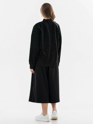 Женский джемпер-бомбер на молнии / Черный