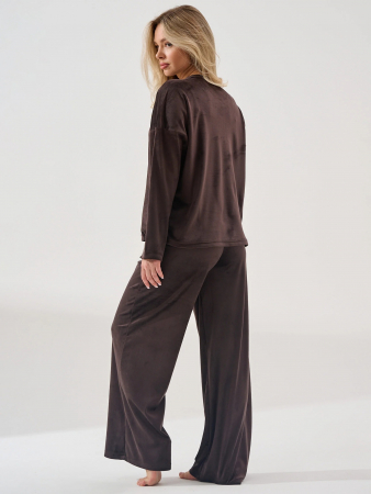 Женский костюм "Бархат" 2406-В / Шоколадный