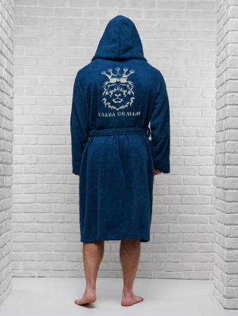 Мужской халат махровый с капюшоном / темно-синий с вышивкой