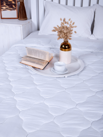 Одеяло-покрывало Синтепон микрофибра 300 гр/м2