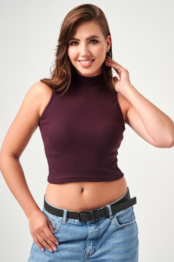 Женский топ 52714  укороченный с горлом / сливовый