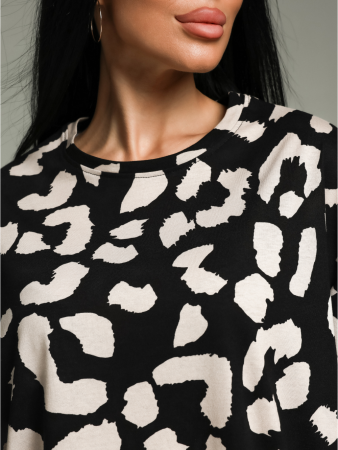 Женская футболка Ирбис / Черный