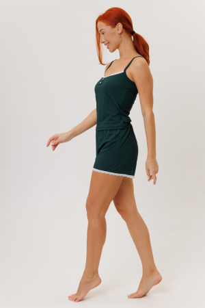 Женский костюм с шортами 2267 / Изумруд