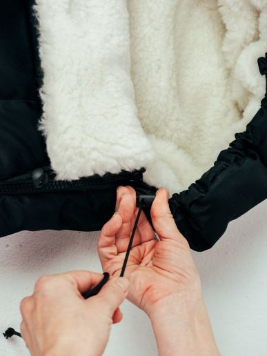 Детский конверт меховой на выписку / черный