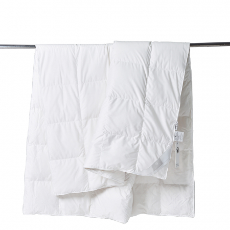 Одеяло пуховое Status батист