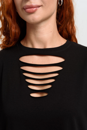 Женская футболка 7468 / черный