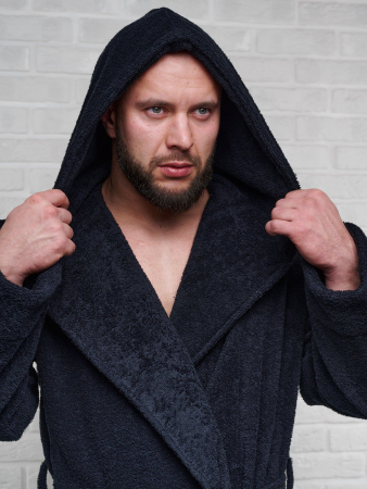 Мужской махровый халат PandaHug с капюшоном / черный