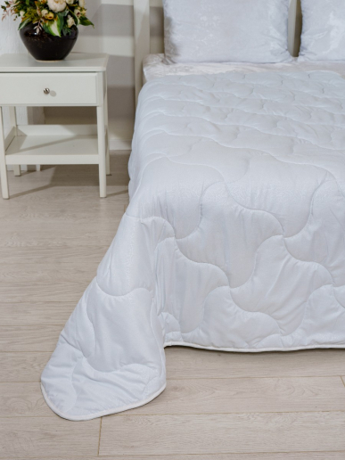 Одеяло облегченное "Лебяжий пух" микрофибра