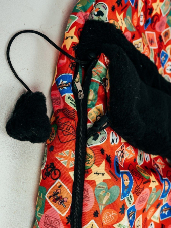 Детский конверт меховой на выписку / Марки