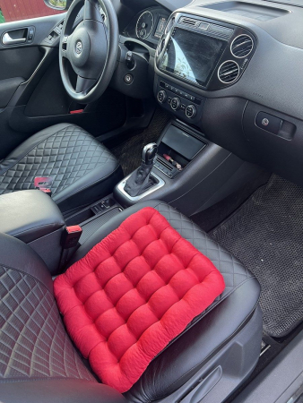 Подушка автомобильная на сиденье "АВТО-БИО" 40x40 / красная