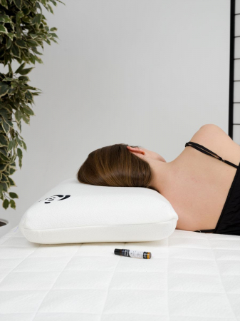 Подушка PandaHug классической формы 60x40x12 + аромароллер