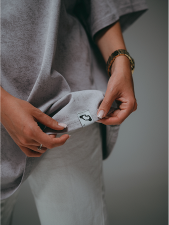 Женская футболка Ирбис / Серый, варенка