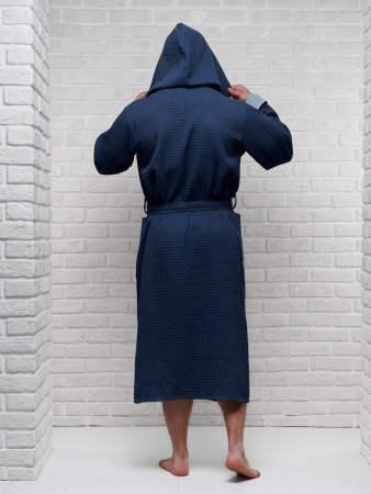 Мужской вафельный халат с капюшоном двухцветный / темно-синий