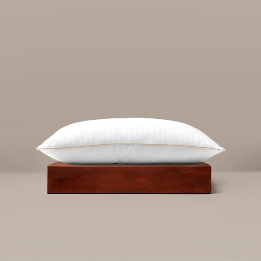 Подушка "Verossa" Hotel Line 50/70 / Royal