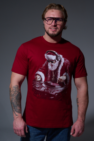 Мужская футболка 8581 / бордо+диско дедМ